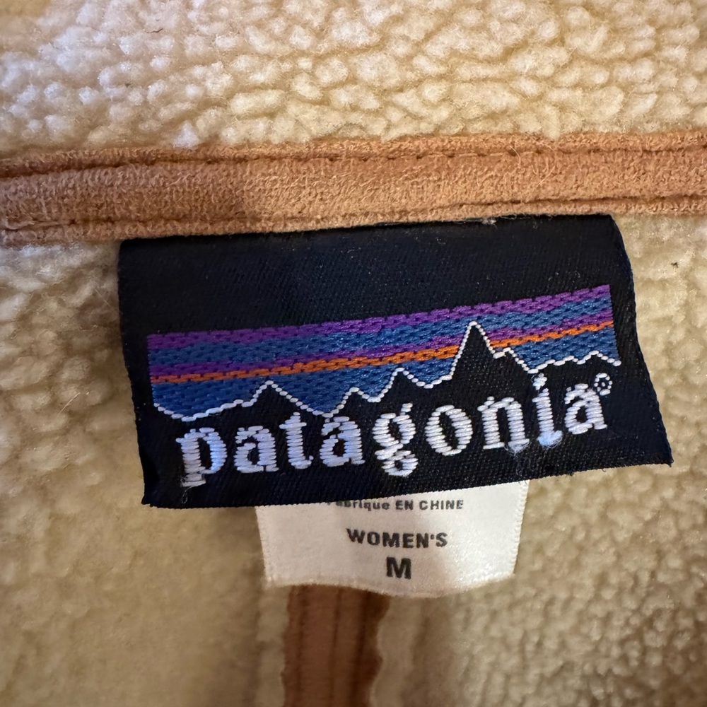 Patagonia Tan Shearling Suedey Hooded Winter Jacket Perfect Condition Warm SOFT! - Picture 7 of 7